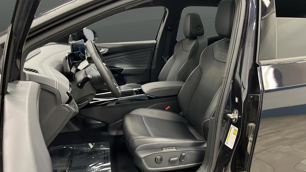 Used 2023 Volkswagen ID.4 Pro S image 9