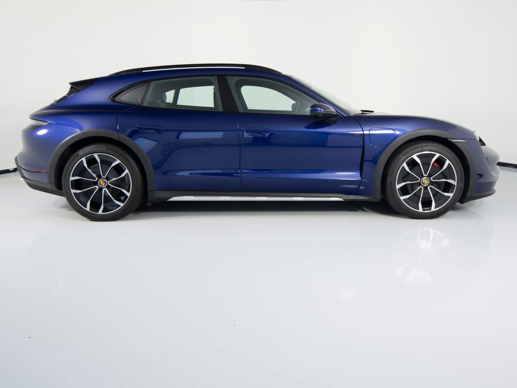 Certified 2023 Porsche Taycan 4S image 11