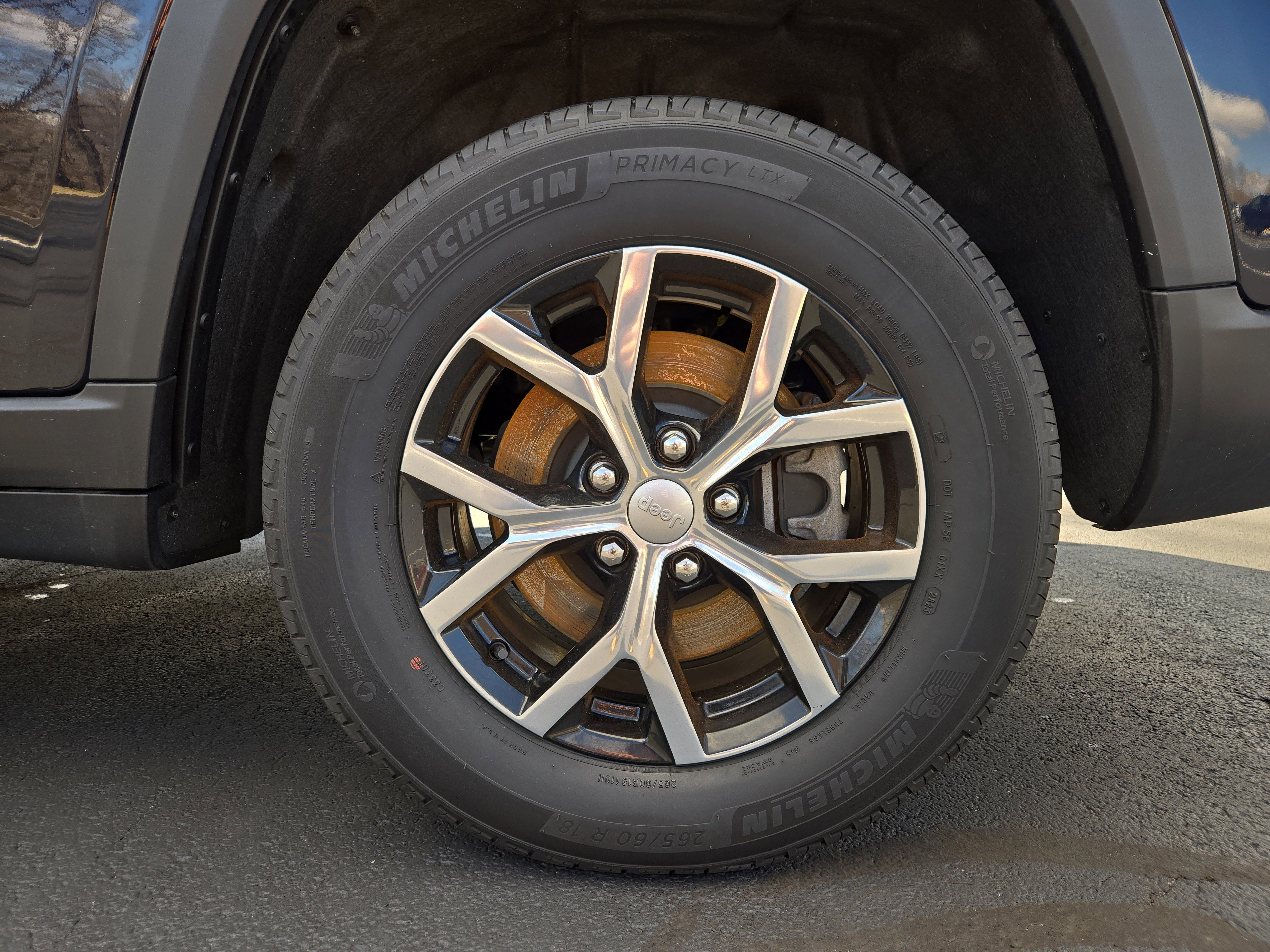 Used 2024 Jeep Grand Cherokee L Limited w/ Luxury Tech Group II image 10