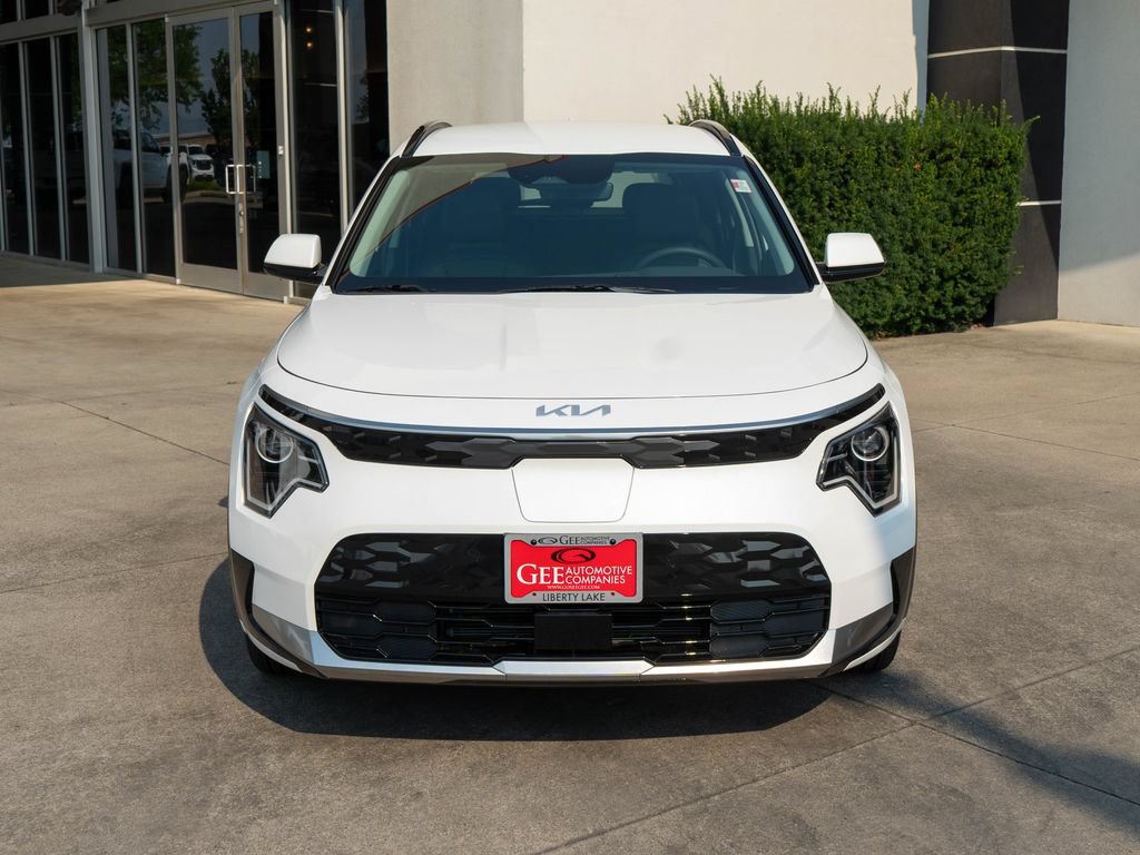 New 2026 Kia Niro Wind w/ Wind Preserve Package FWD image 2