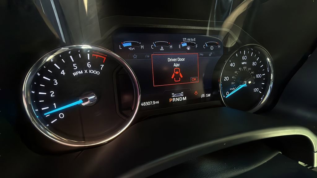 Used 2021 Ford Expedition Platinum image 10