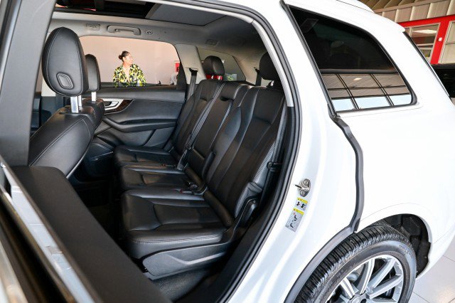 Used 2019 Audi Q7 2.0T Premium Plus w/ Premium Plus Package image 21