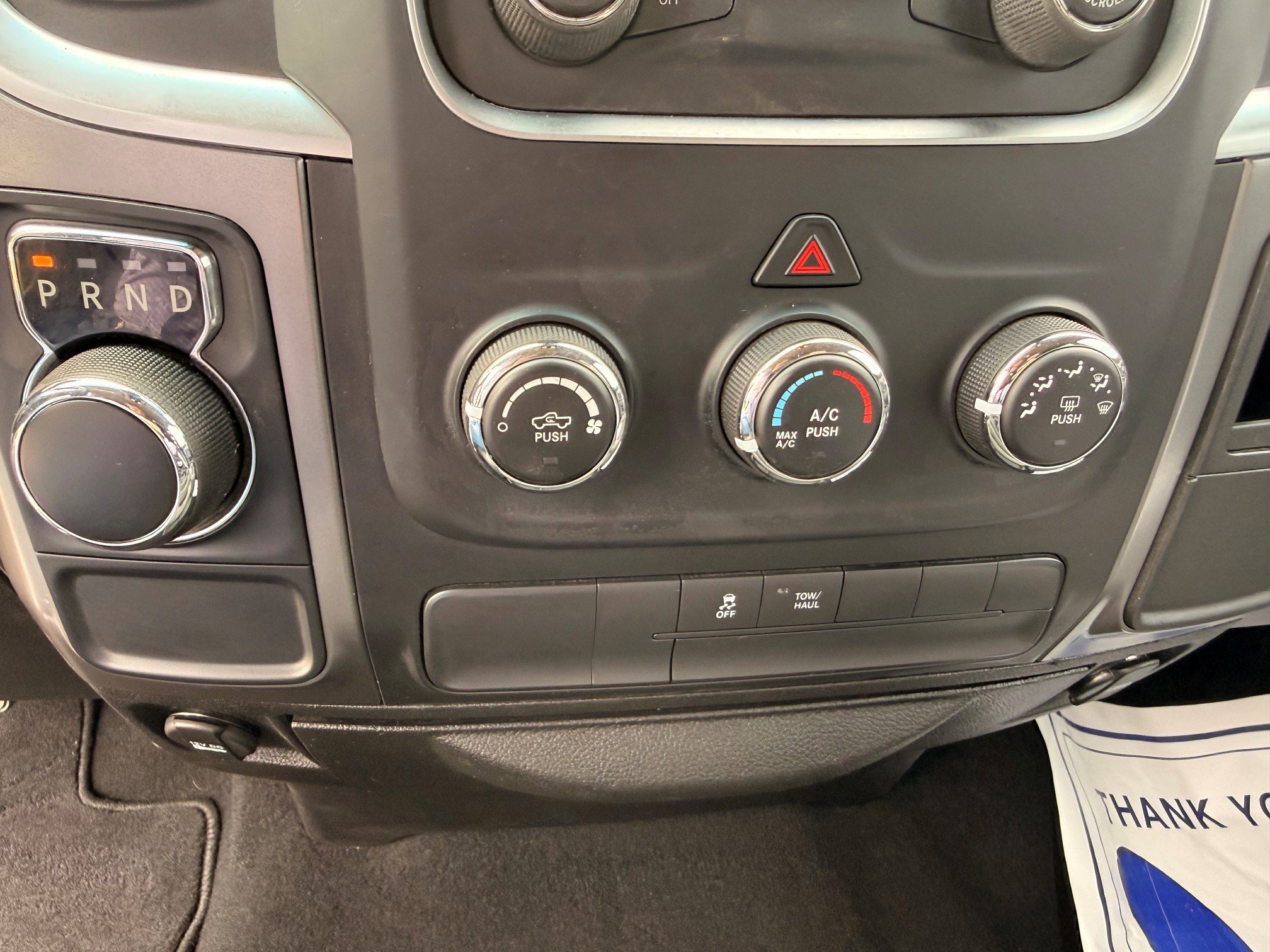 Used 2020 RAM 1500 Classic SLT w/ Luxury Group RWD image 13