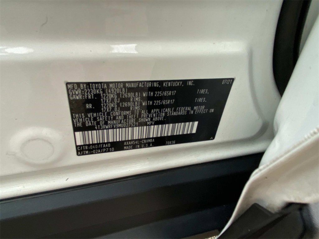 Used 2021 Toyota RAV4 XLE w/ Convenience Package image 23