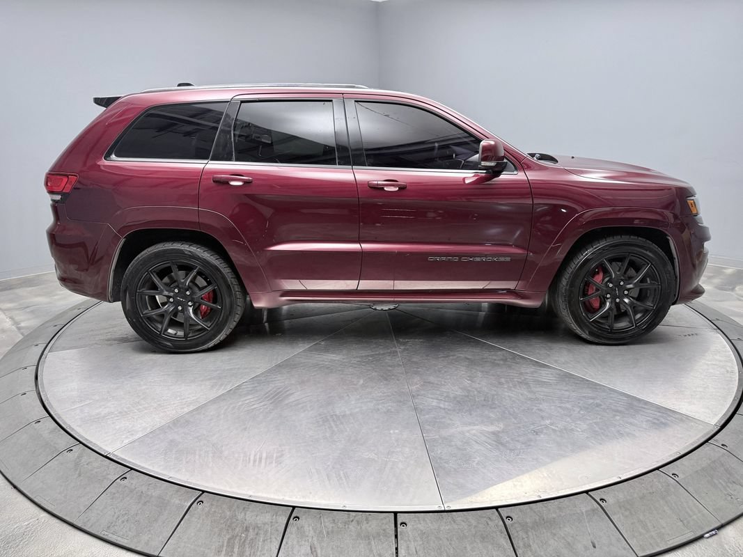 Used 2016 Jeep Grand Cherokee SRT AWD/4WD image 4