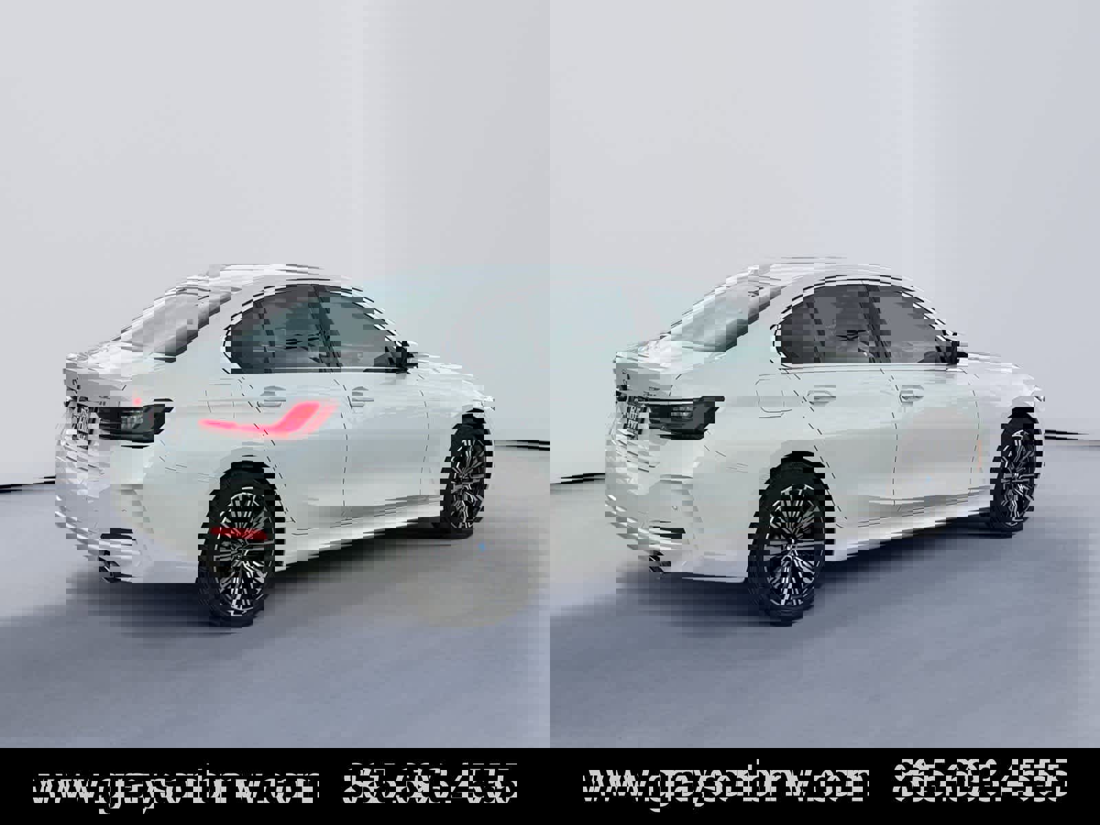 Used 2025 BMW 330i xDrive Sedan image 3