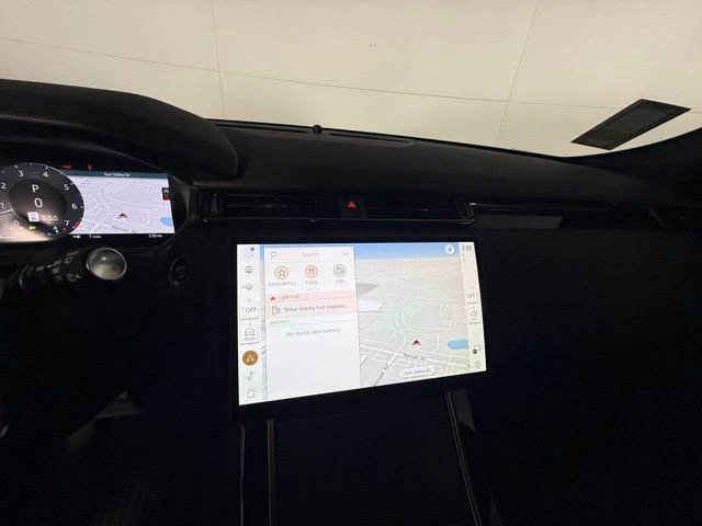 Used 2024 Land Rover Range Rover Velar Dynamic SE image 24