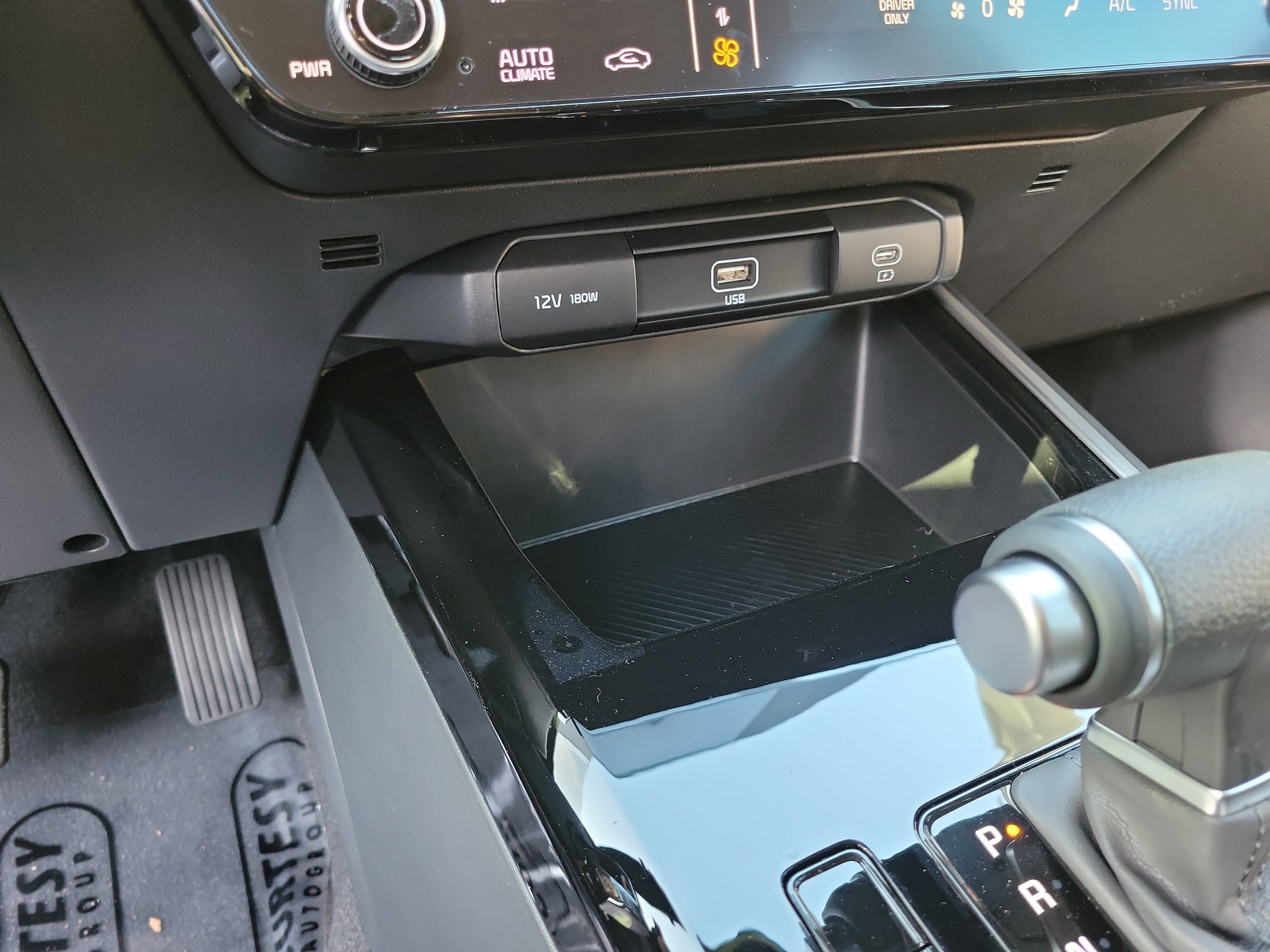 New 2026 Kia Niro LX FWD image 19