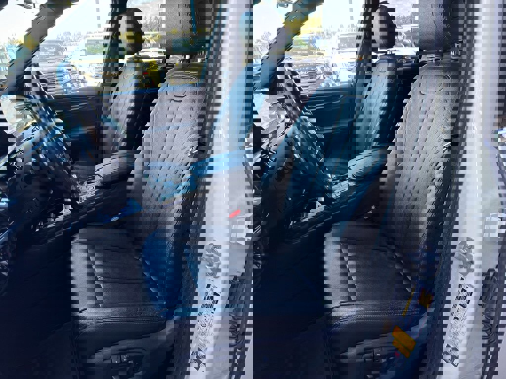 Used 2018 BMW X5 xDrive40e w/ Premium Package image 18