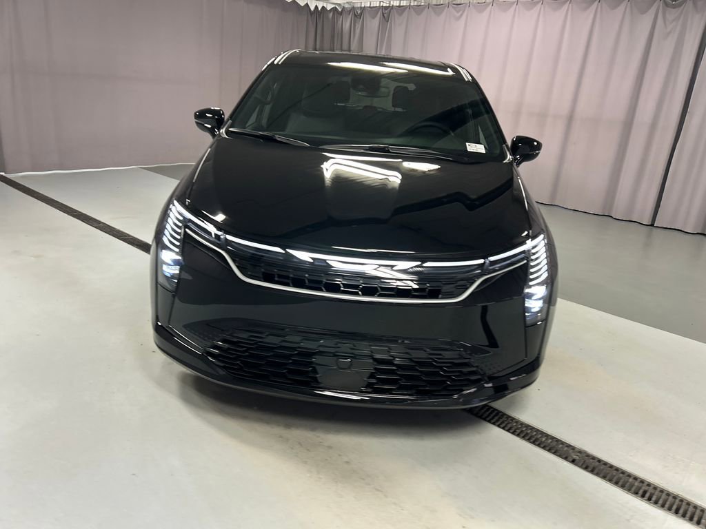 New 2027 Chrysler Pacifica Select FWD image 2
