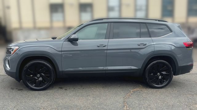 New 2026 Volkswagen Atlas SE FWD image 5
