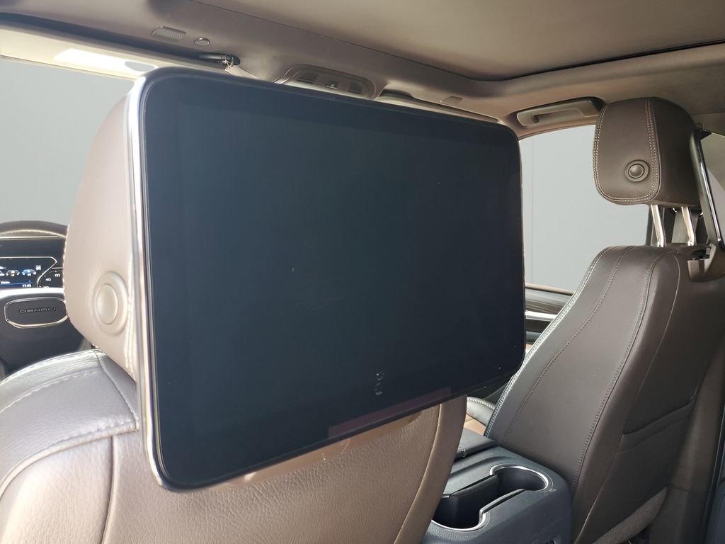 Used 2021 GMC Yukon Denali w/ Denali Ultimate Package image 20
