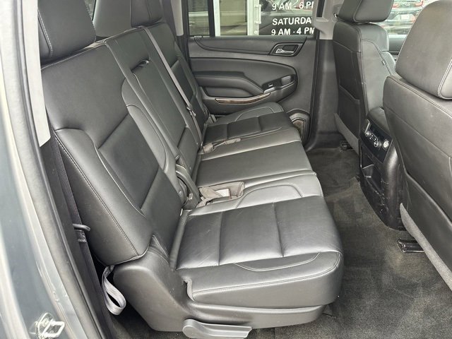 Used 2017 Chevrolet Suburban LT w/ LT Signature Package image 18