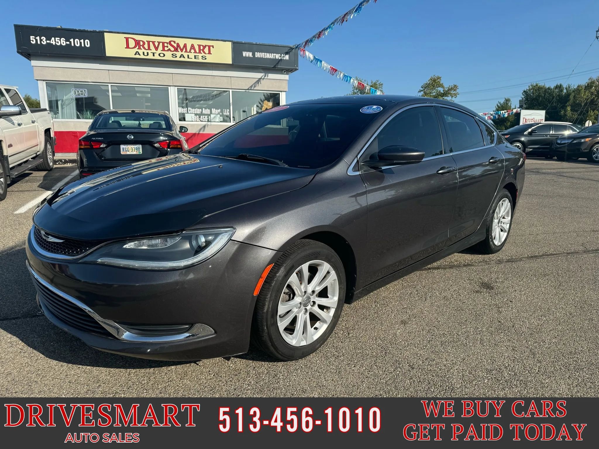 Used 2017 Chrysler 200 Limited Platinum w/ Comfort & Convenience Group image 1