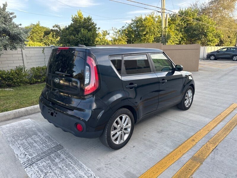Used 2019 Kia Soul + FWD image 5