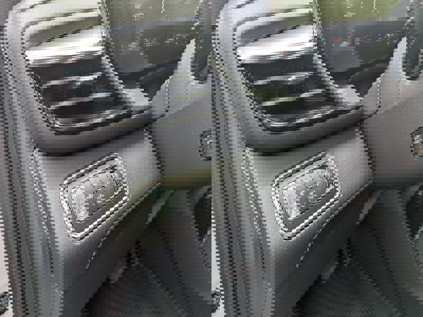 Certified 2025 Buick Enclave Avenir w/ Super Cruise Package AWD/4WD image 17