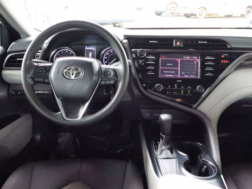 Used 2020 Toyota Camry LE FWD image 24