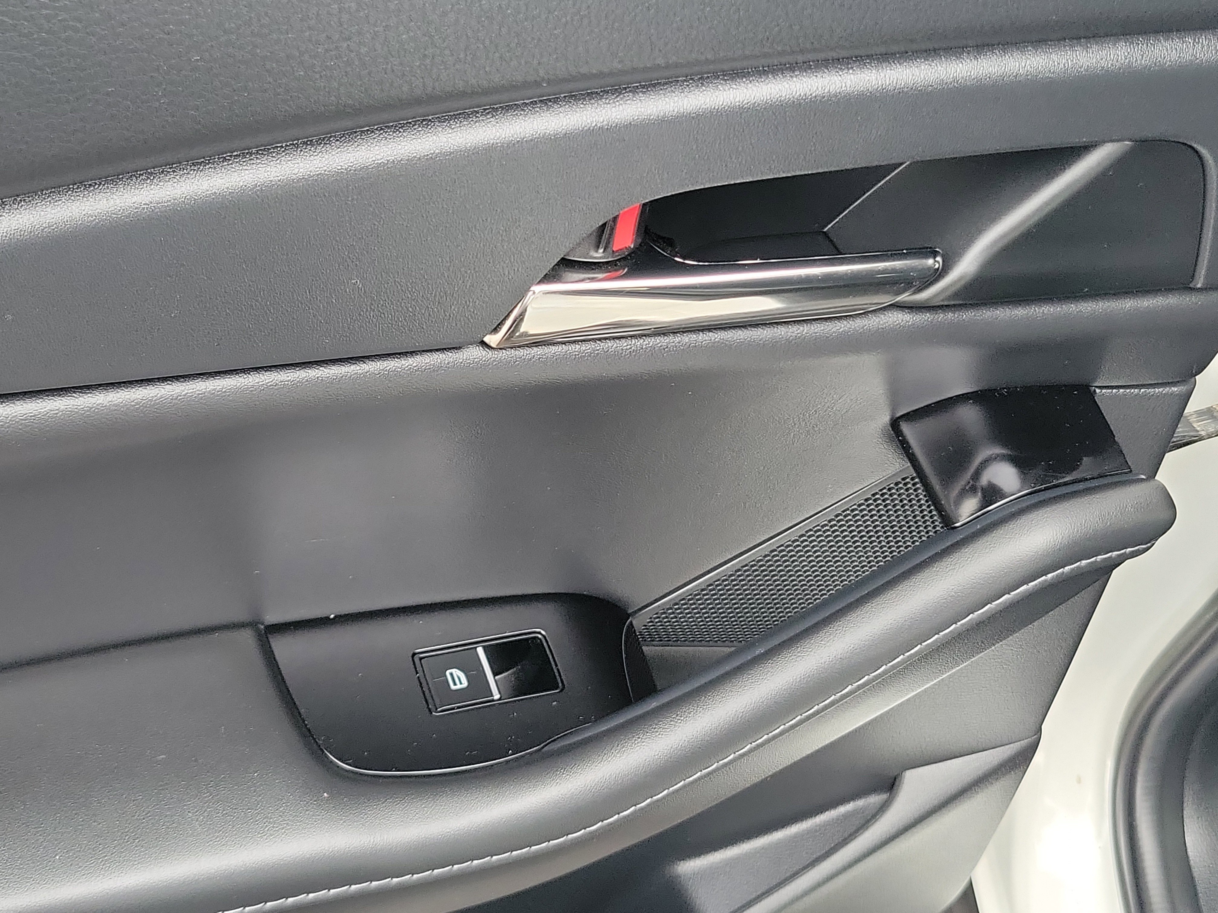 Used 2022 MAZDA CX-30 AWD 2.5 Turbo S image 28