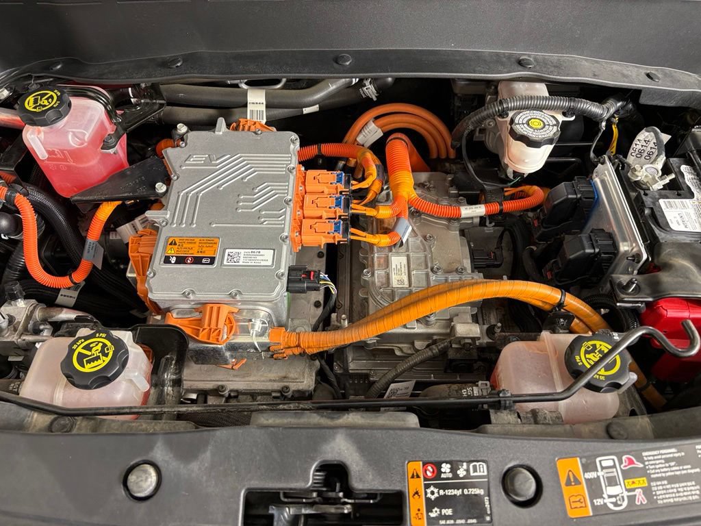 Used 2022 Chevrolet Bolt EUV Premier w/ Sun & Sound Package FWD image 46