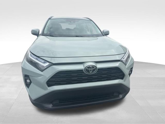 Used 2023 Toyota RAV4 XLE Premium AWD/4WD image 22