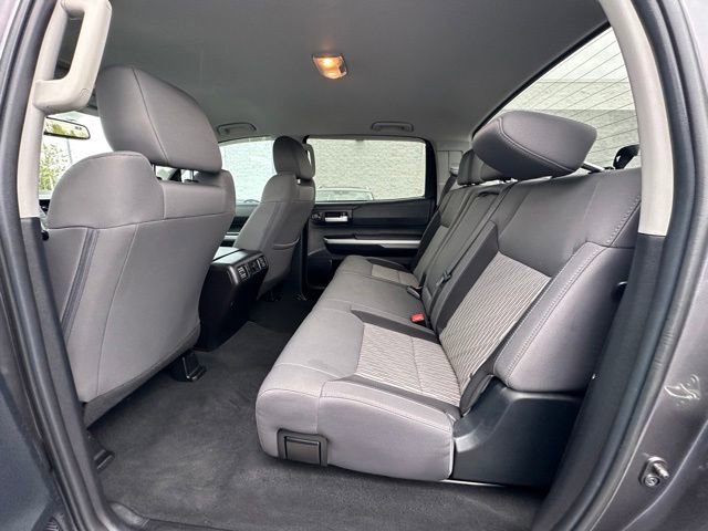 Used 2016 Toyota Tundra SR5 w/ SR5 Upgrade Package AWD/4WD image 31