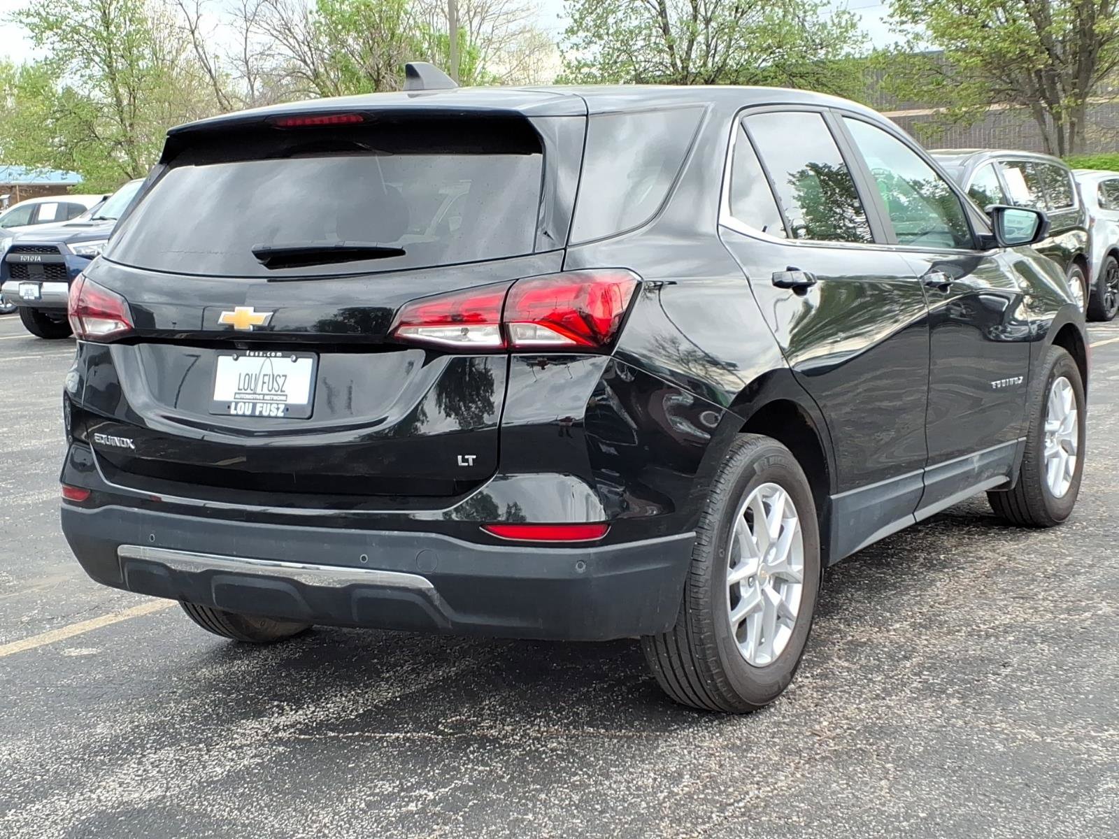 Used 2023 Chevrolet Equinox LT image 28