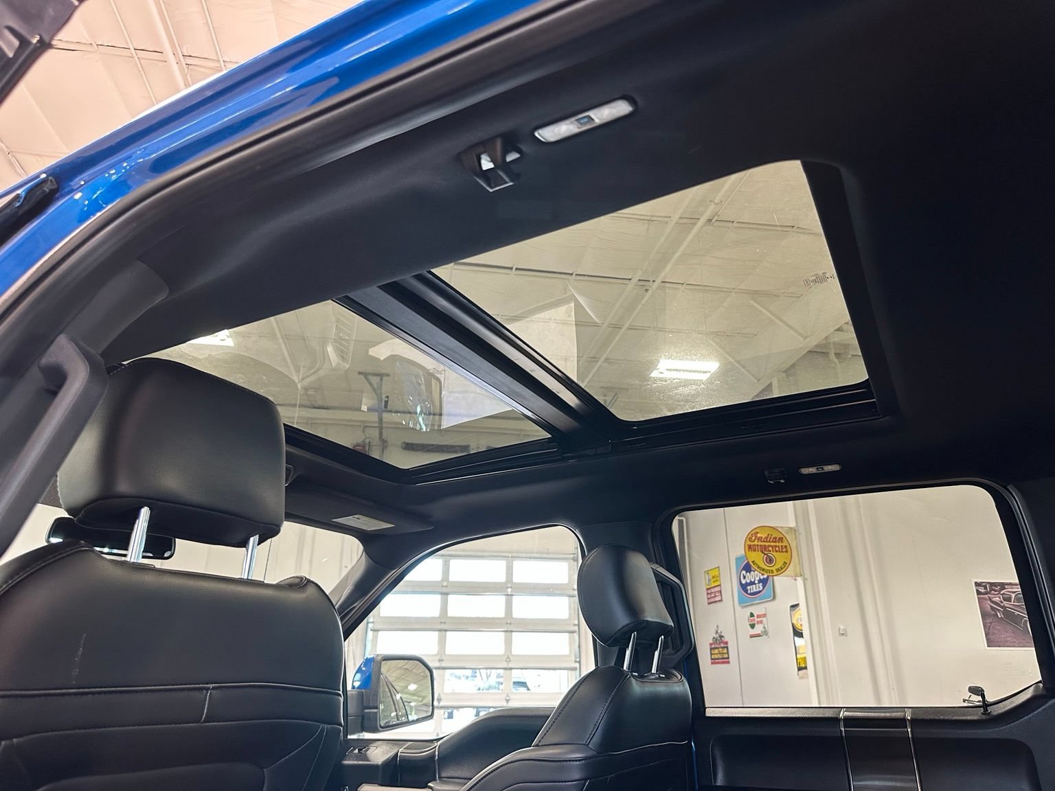 Used 2019 Ford F150 Raptor w/ Equipment Group 802A Luxury AWD/4WD image 39