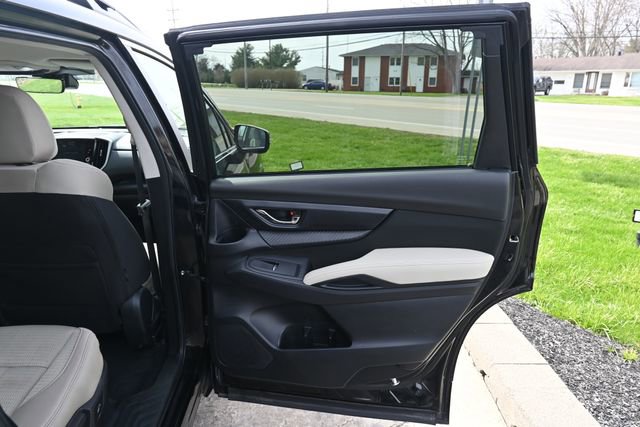 Used 2023 Subaru Ascent Premium w/ Convenience Package image 20