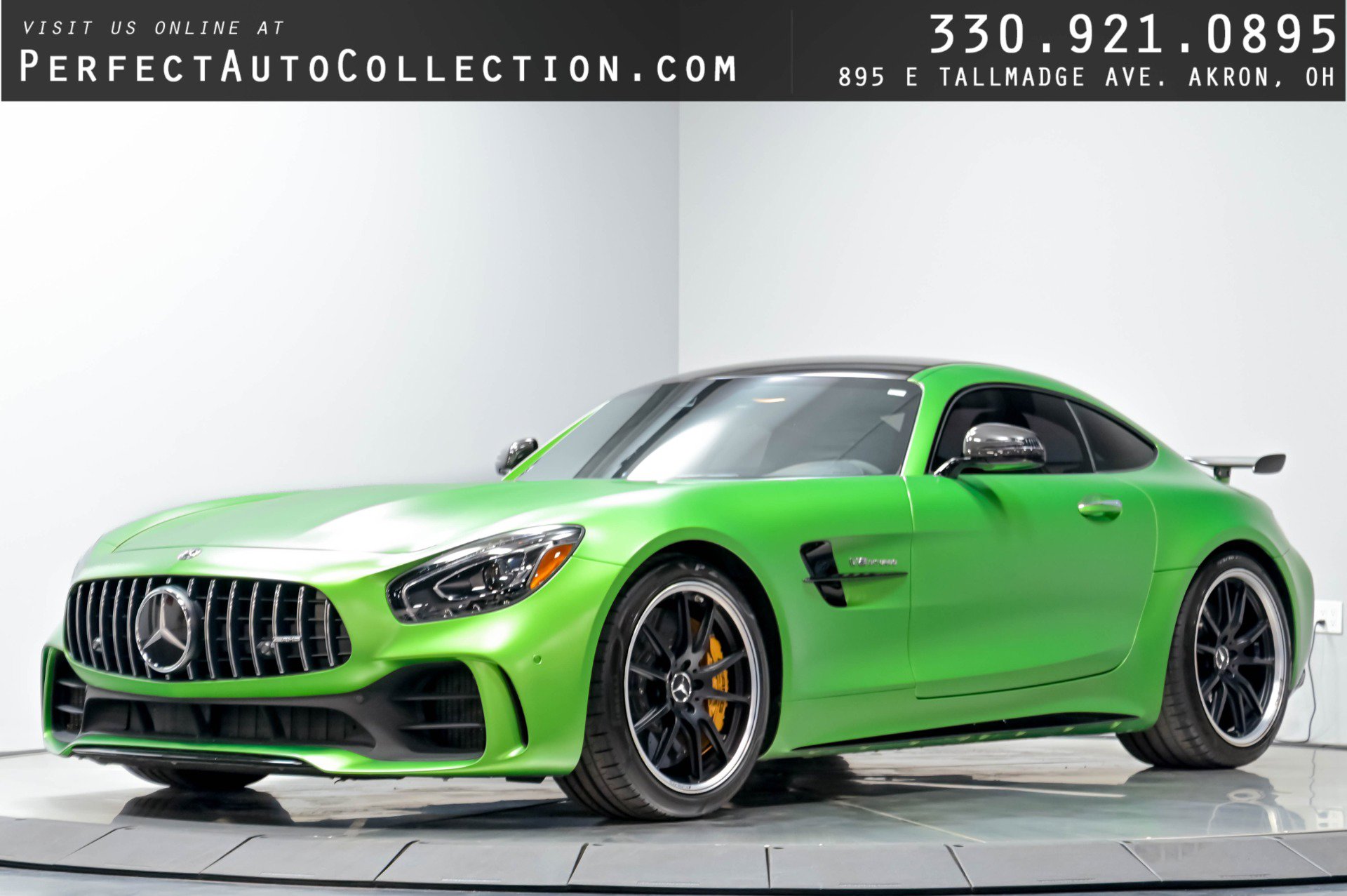 Used 2018 Mercedes-Benz AMG GT R image 1