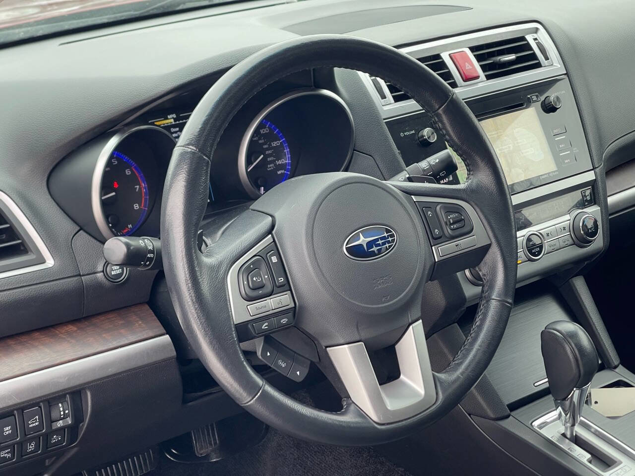 Used 2015 Subaru Outback 2.5i Limited image 10