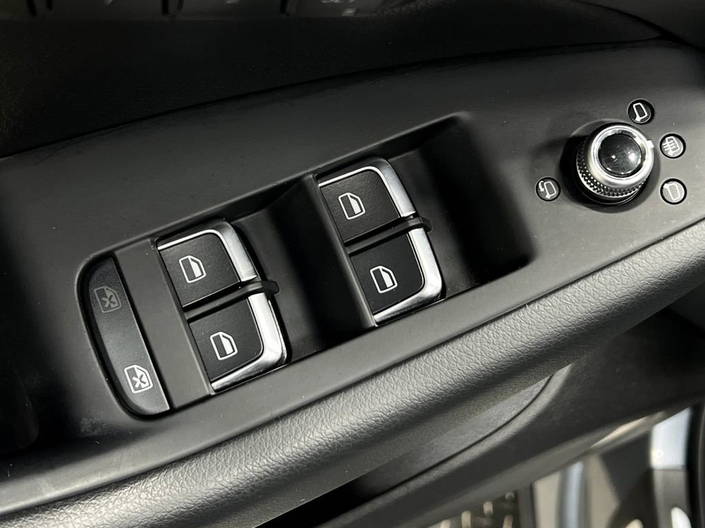 Used 2016 Audi Q5 3.0T Premium Plus w/ Technology Package AWD/4WD image 17