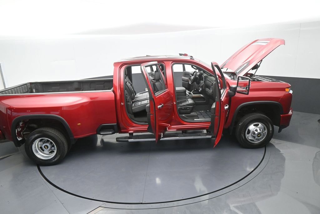 Used 2023 Chevrolet Silverado 3500 High Country AWD/4WD image 91