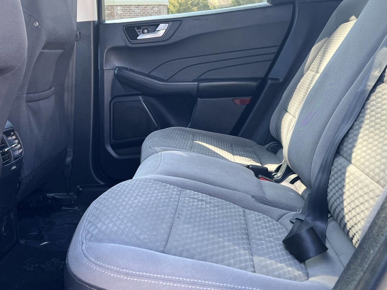 Used 2021 Ford Escape SE FWD image 13