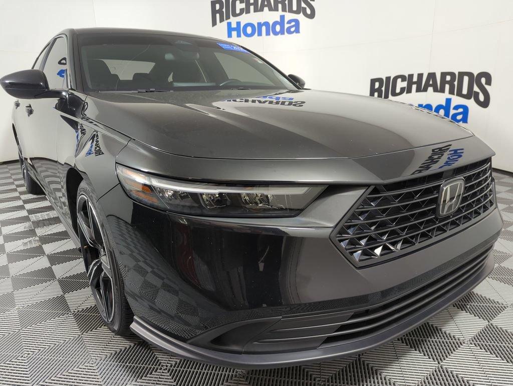 Certified 2025 Honda Accord Sport image 7