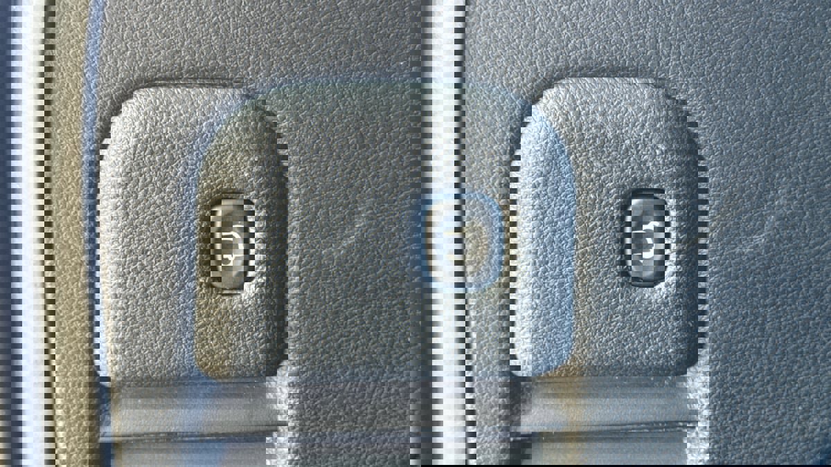 Used 2021 Jeep Grand Cherokee Limited image 26