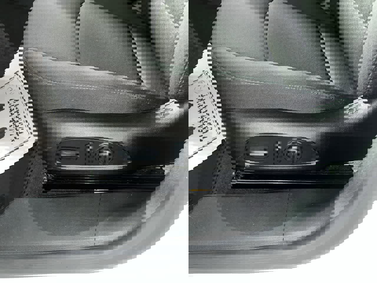 Used 2024 Chevrolet Malibu LT image 14