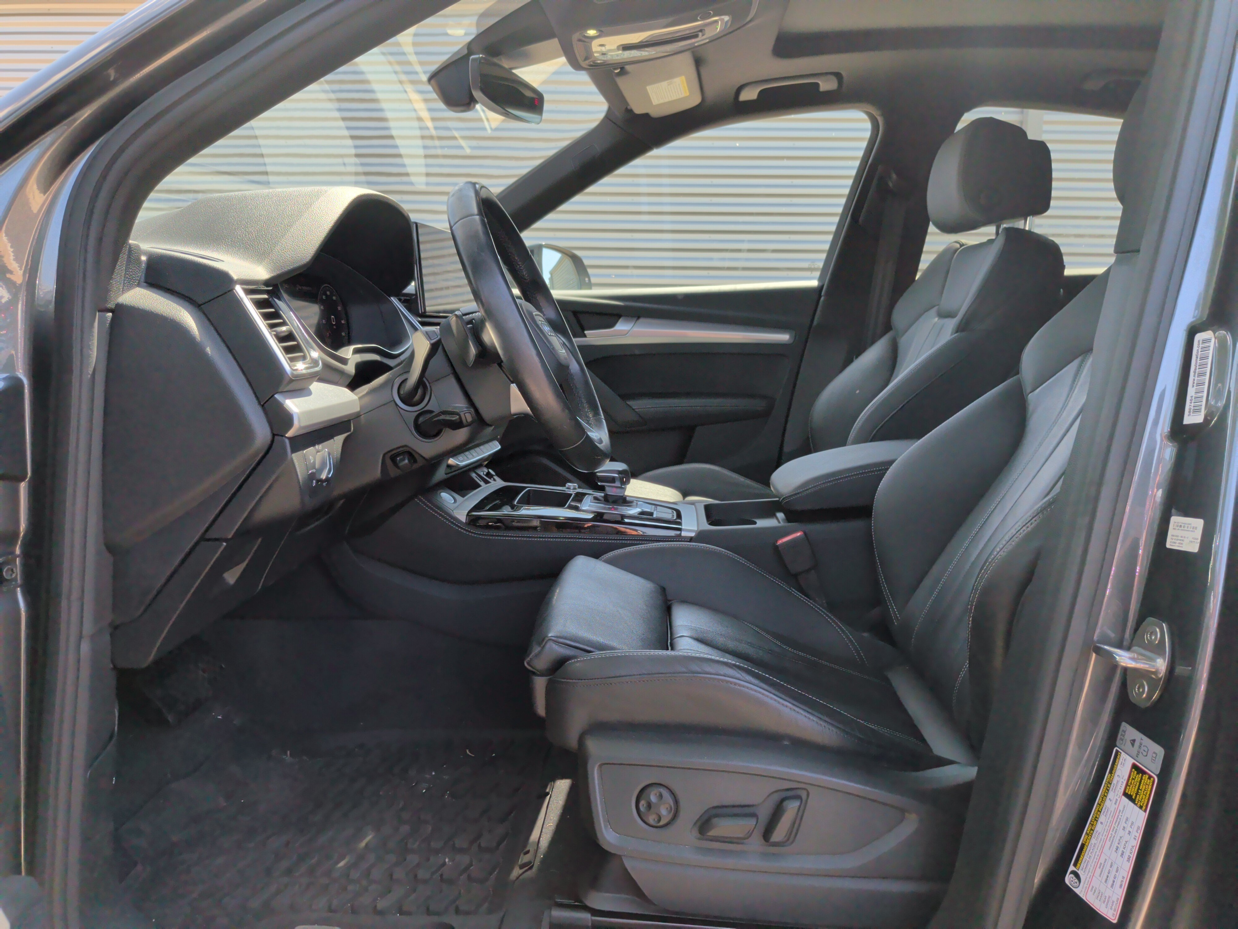 Used 2023 Audi Q5 2.0T Premium Plus w/ Premium Plus Package AWD/4WD image 15