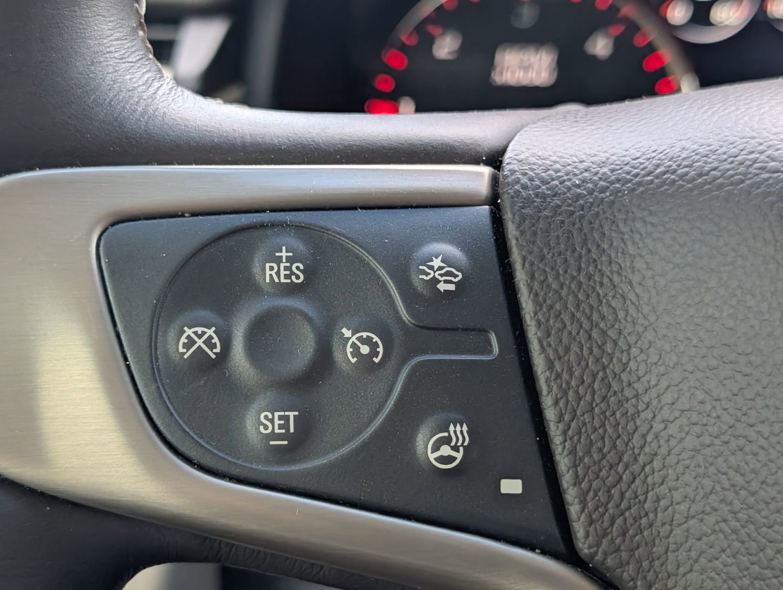 Used 2015 GMC Yukon Denali w/ Open Road Package image 17