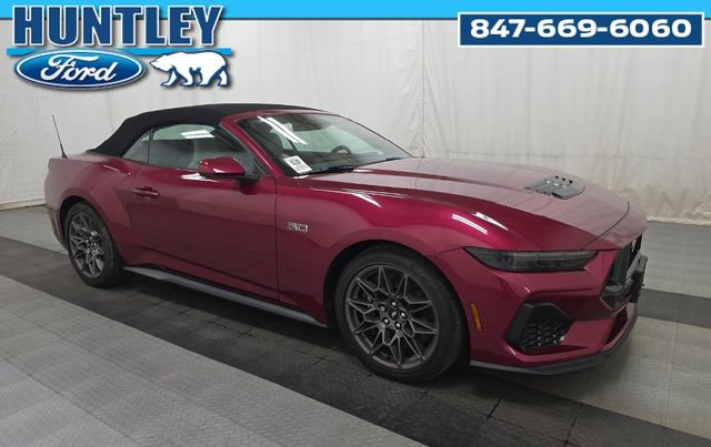 Used 2025 Ford Mustang GT Premium w/ GT Performance Package RWD image 3