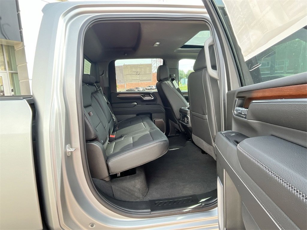 New 2025 GMC Sierra 2500 Denali w/ Denali Reserve Package image 41