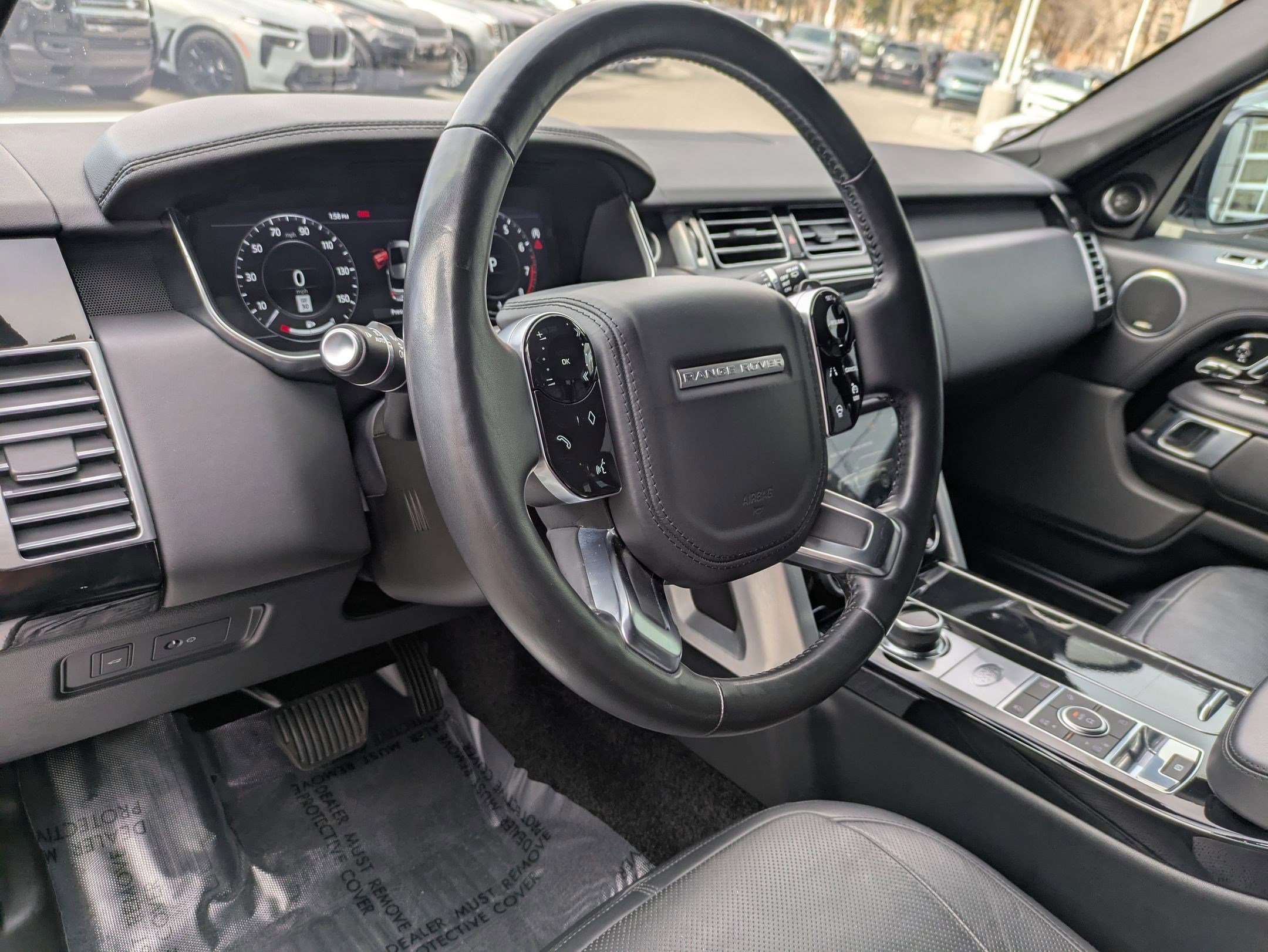 Used 2018 Land Rover Range Rover HSE image 15