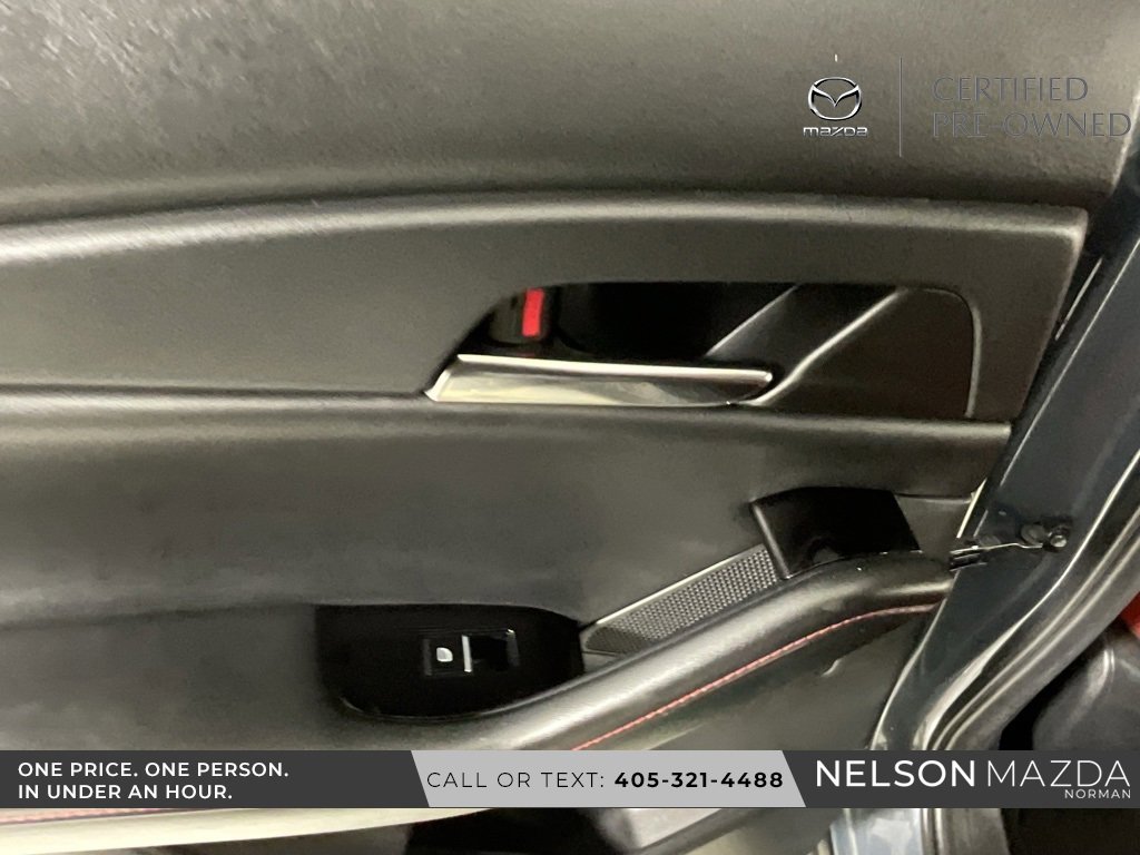 Certified 2025 MAZDA CX-30 AWD 2.5 S w/ Preferred Package image 23