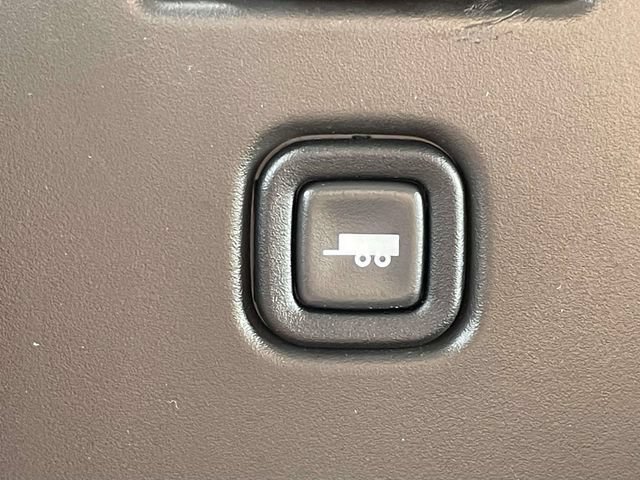 Used 2025 Chevrolet Express 3500 LT w/ LT Preferred Equipment Group RWD image 21