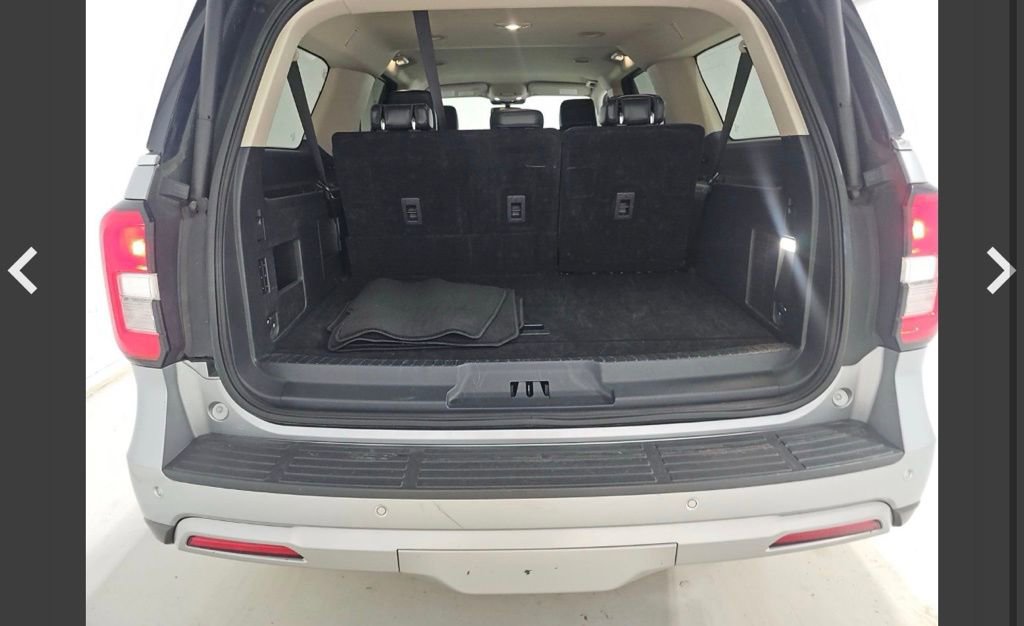 Used 2024 Ford Expedition Max XLT AWD/4WD image 15