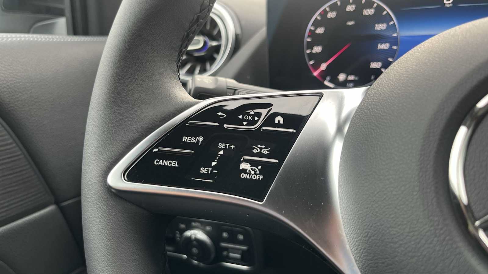 New 2026 Mercedes-Benz GLA 250 4MATIC image 38