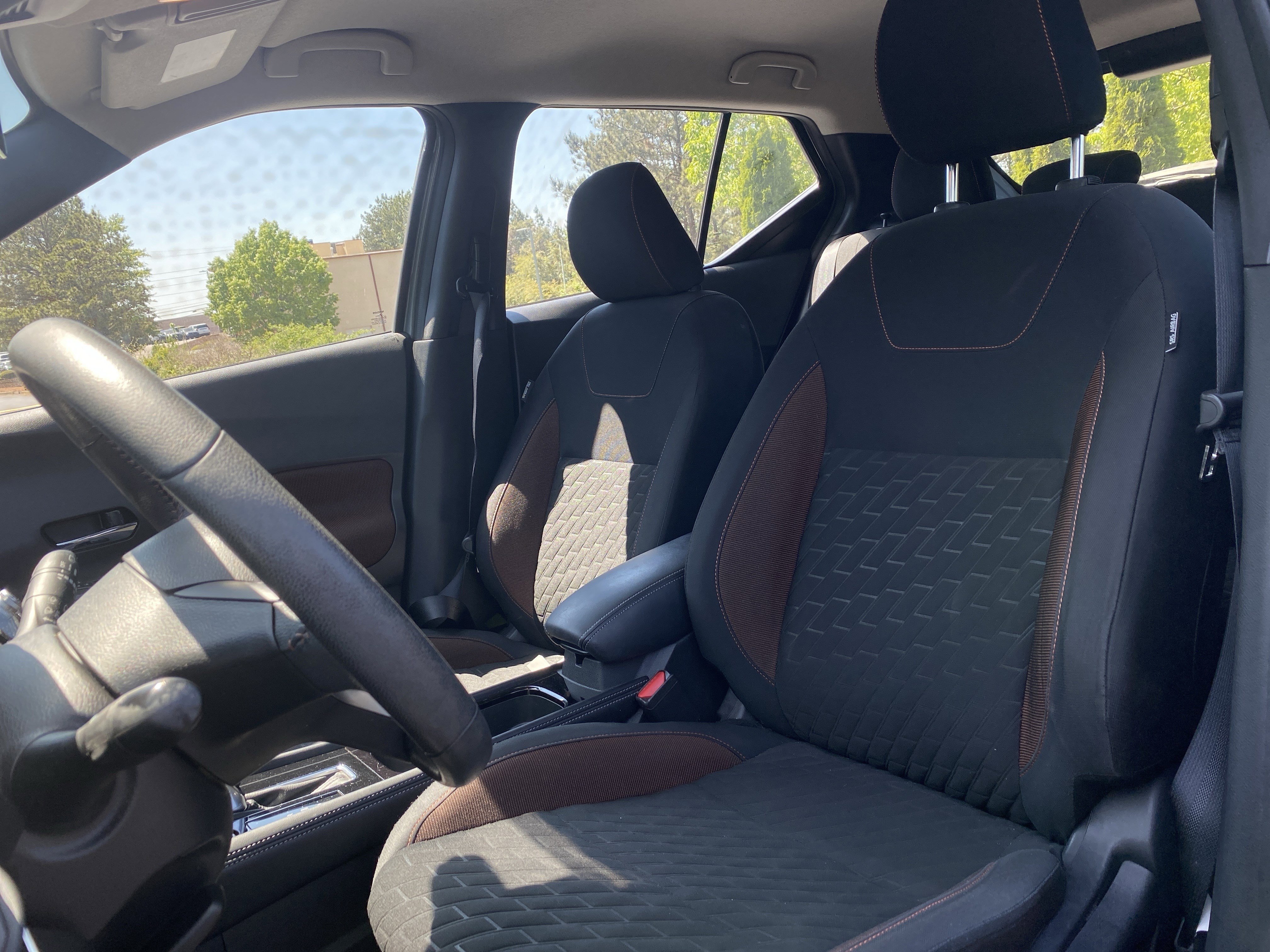 Used 2022 Nissan Kicks SR w/ Interior Electronics Package image 7