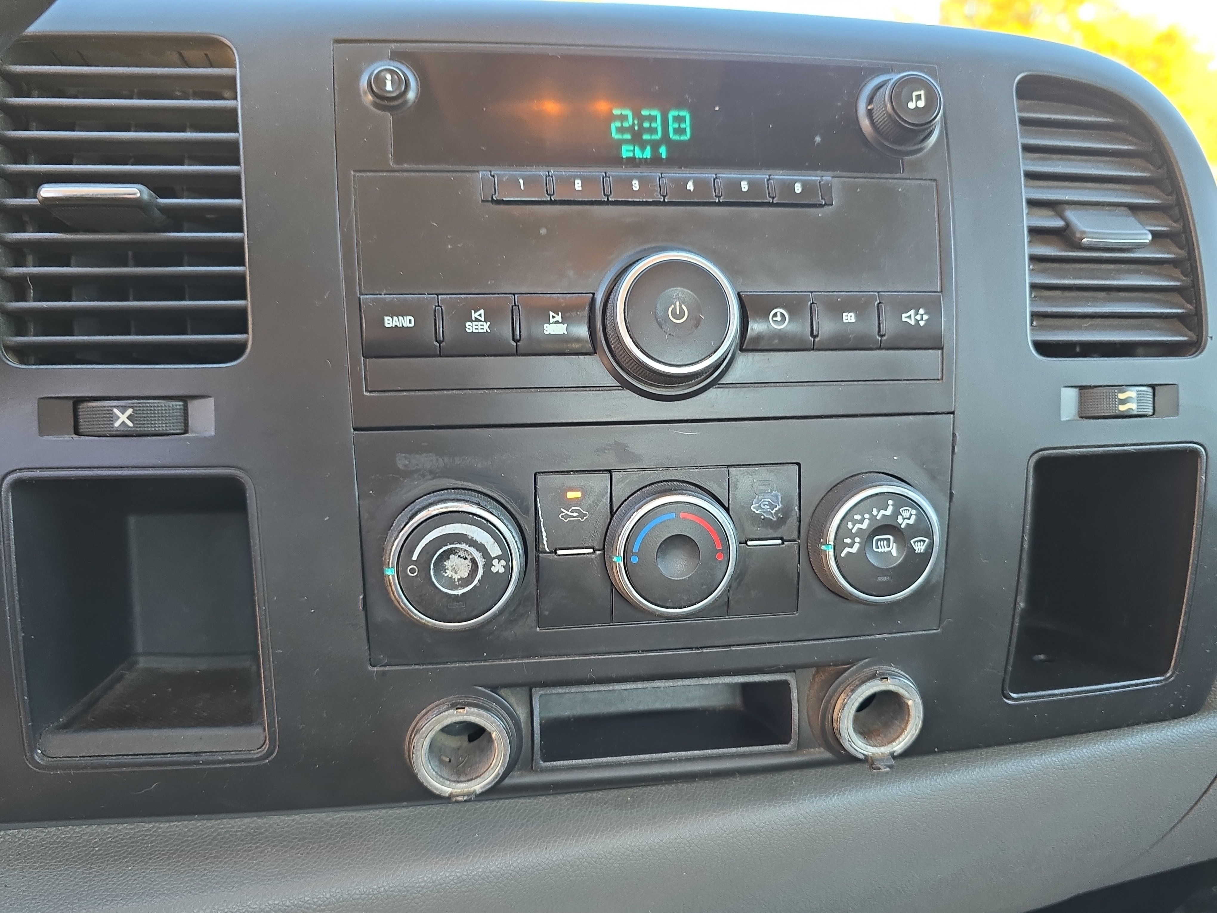 Used 2010 Chevrolet Silverado 2500 W/T image 20