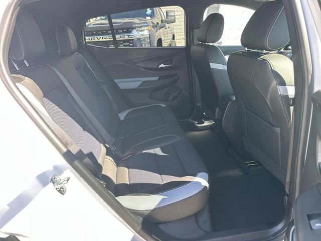 Used 2025 Buick Envista Preferred w/ Convenience II Package FWD image 24