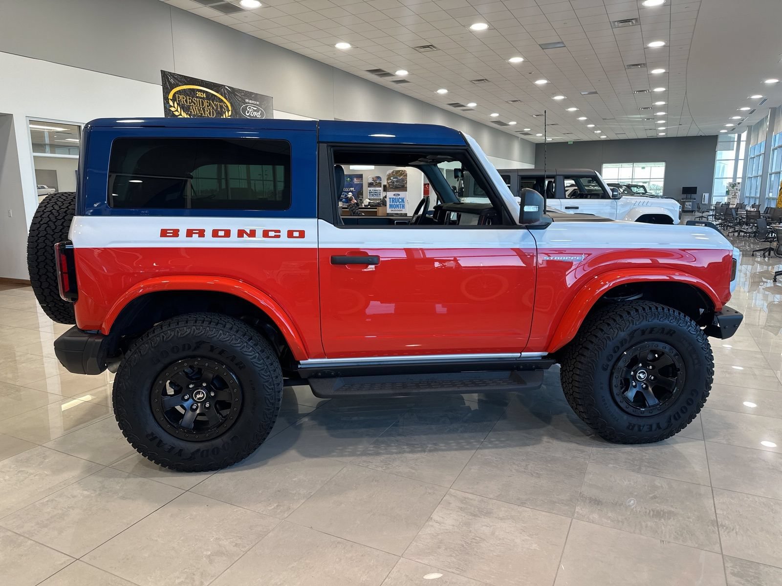 New 2025 Ford Bronco Stroppe Edition AWD/4WD image 6