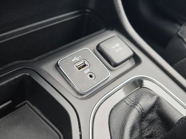 Certified 2021 Jeep Cherokee Limited w/ Elite Package image 29